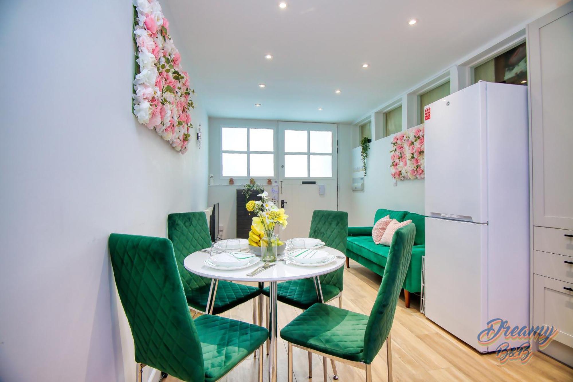 Amazing Place In Finsbury Park Apartment London Bagian luar foto
